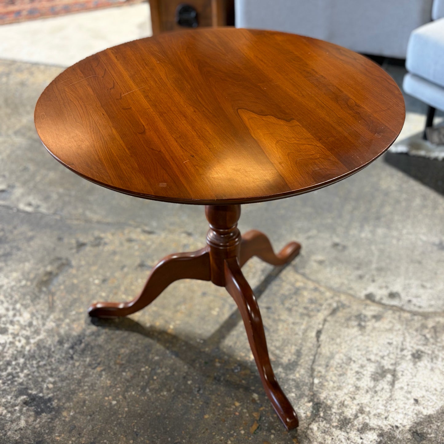 Harden "Bench Made" Tea Table, Glass Top Available, 29"W x 26.5"H