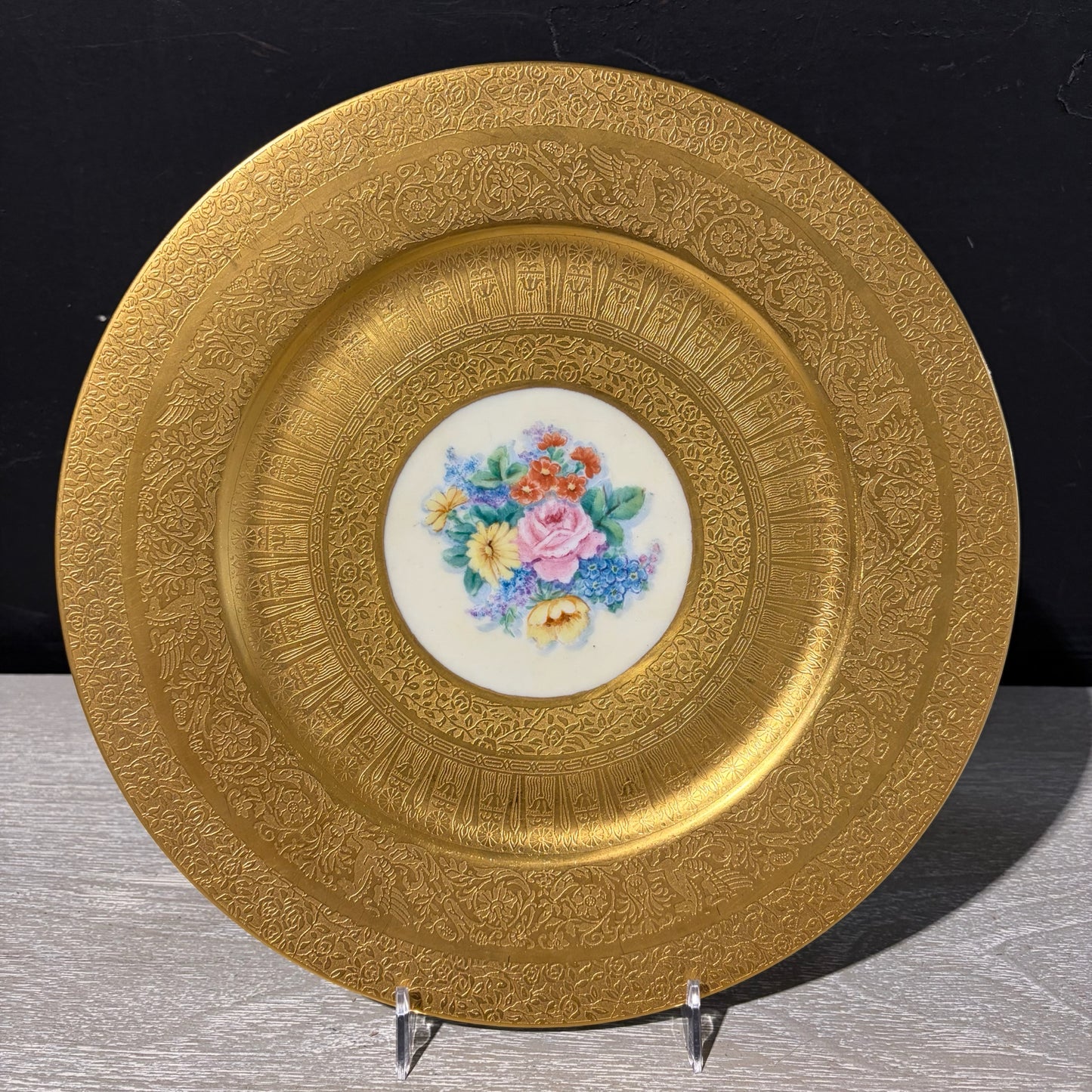 1920's Union T Porcelain Plate, 11"Dia