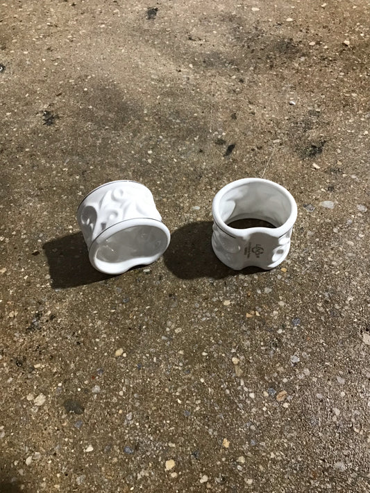 SET of 4 Lenox Carved White Napkin Rings 2"