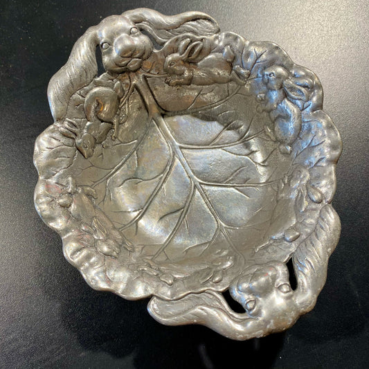 Arthur Court Bunny & Leaf Bowl, 6.75"W x 5.5"D x 1.75"H