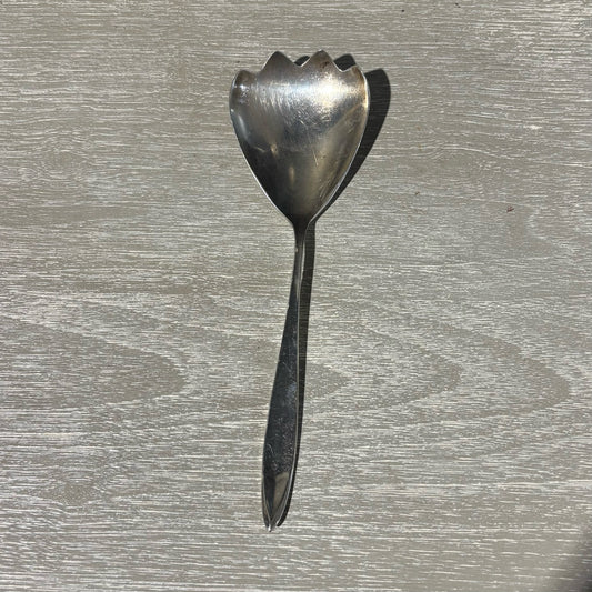 Gorham Esprit Scalloped Serving Spoon 8.75" L x 2" W
