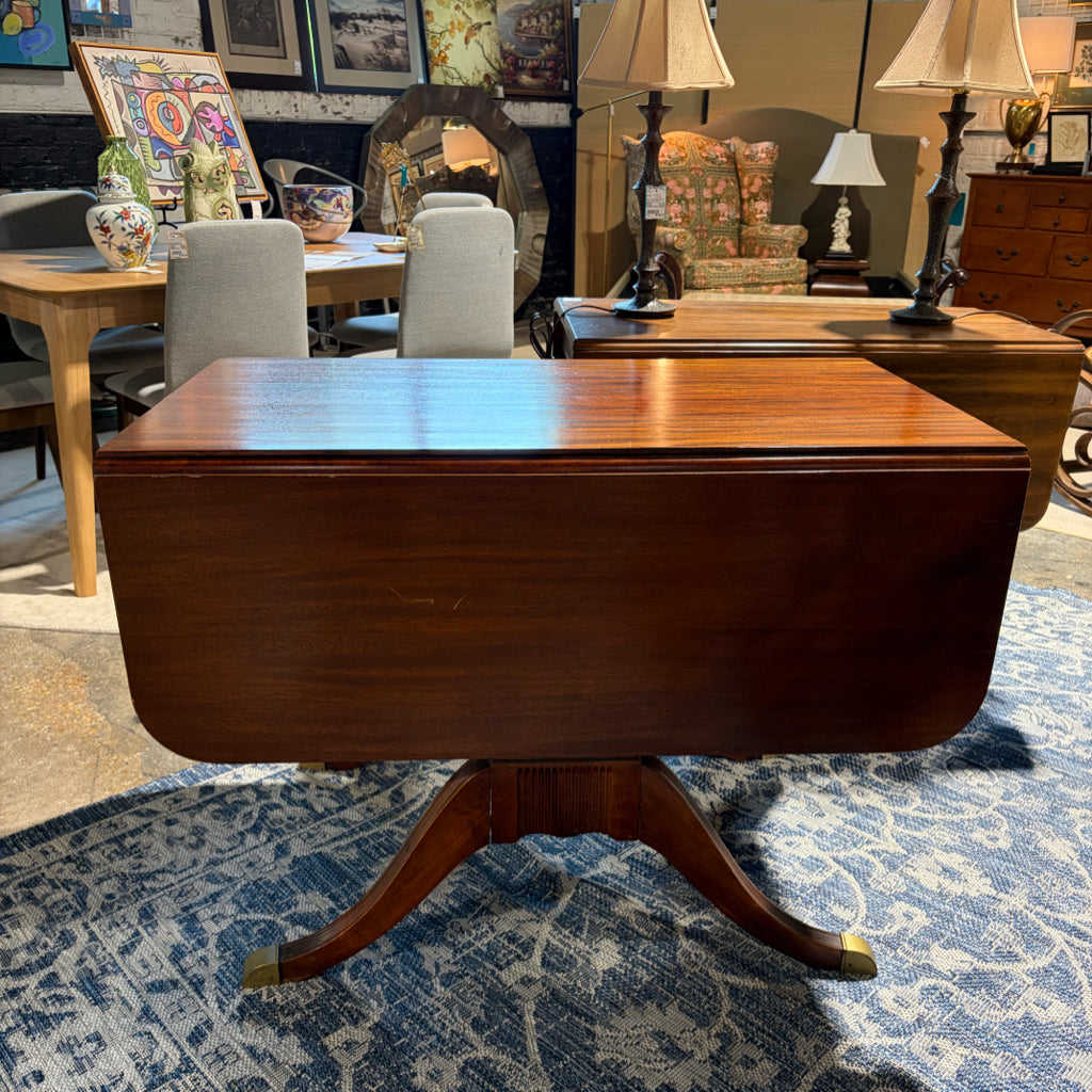 ATQ Mahogany Federal style Drop Leaf Table, 54.25"W x 26"D x 30"H