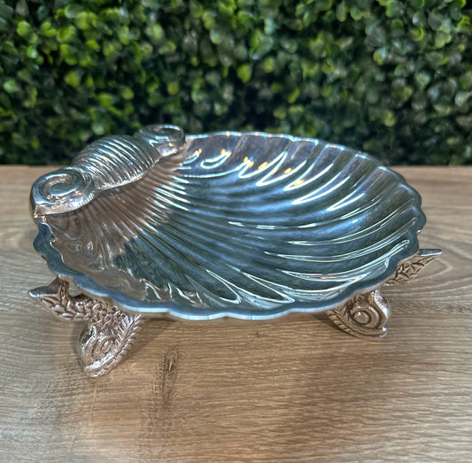 Mottahedeh Siverplated Clamshell Dish w/Fish Feet, 6.5" W x 6.5" D x 2.5" H