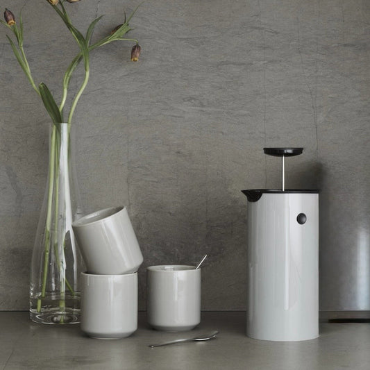 Em77 French Press, White,  6.7"W x 4.1"D x 8.3"H