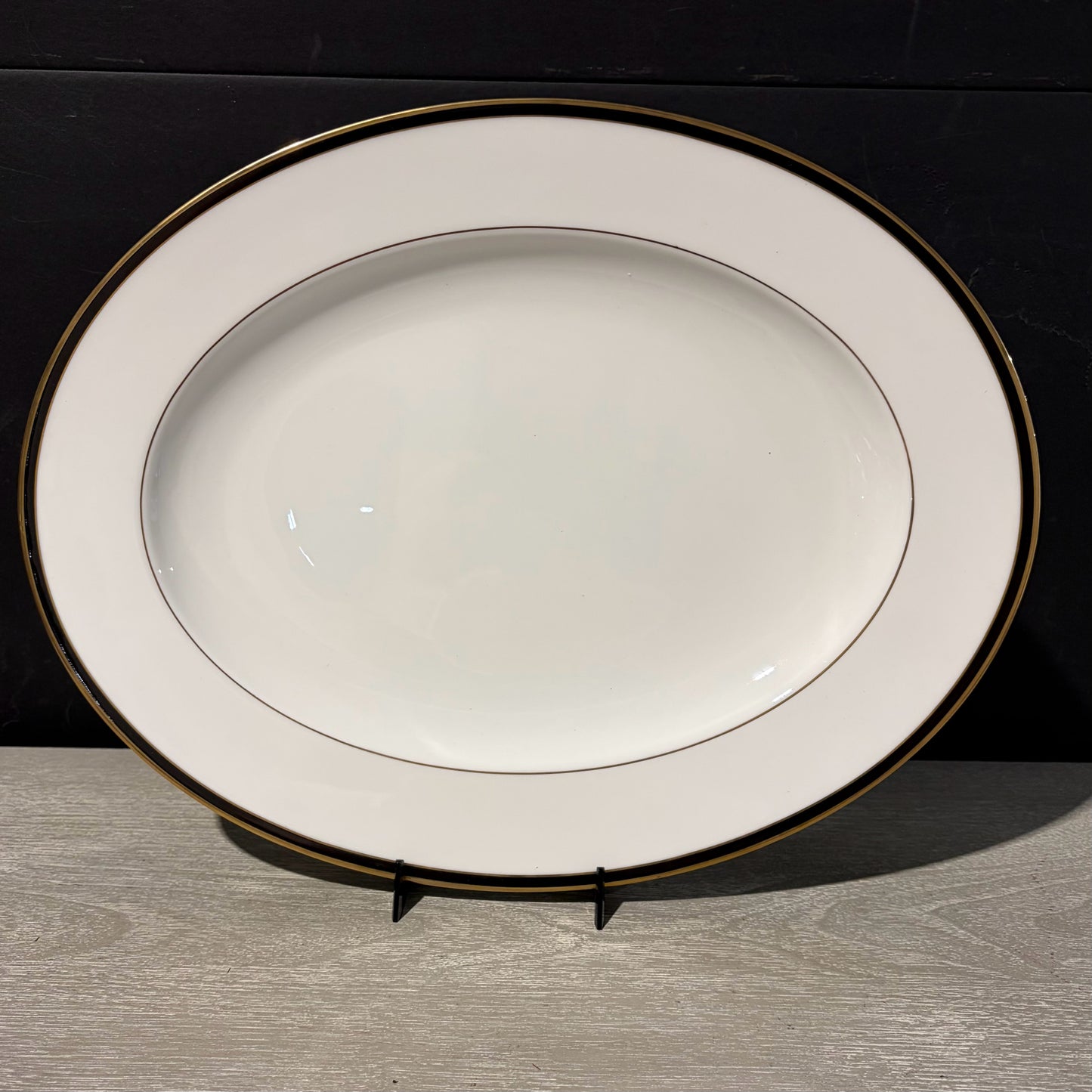 Lenox "Kristy" Platter, 16"W x 12.75"D x 1.25"H