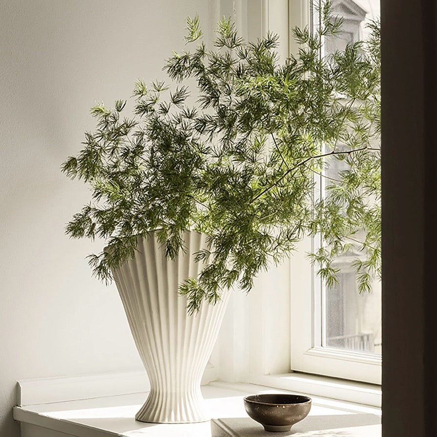 NEW Fountain Vase, Cream,  9.1"W x 7.3" D x 12"H