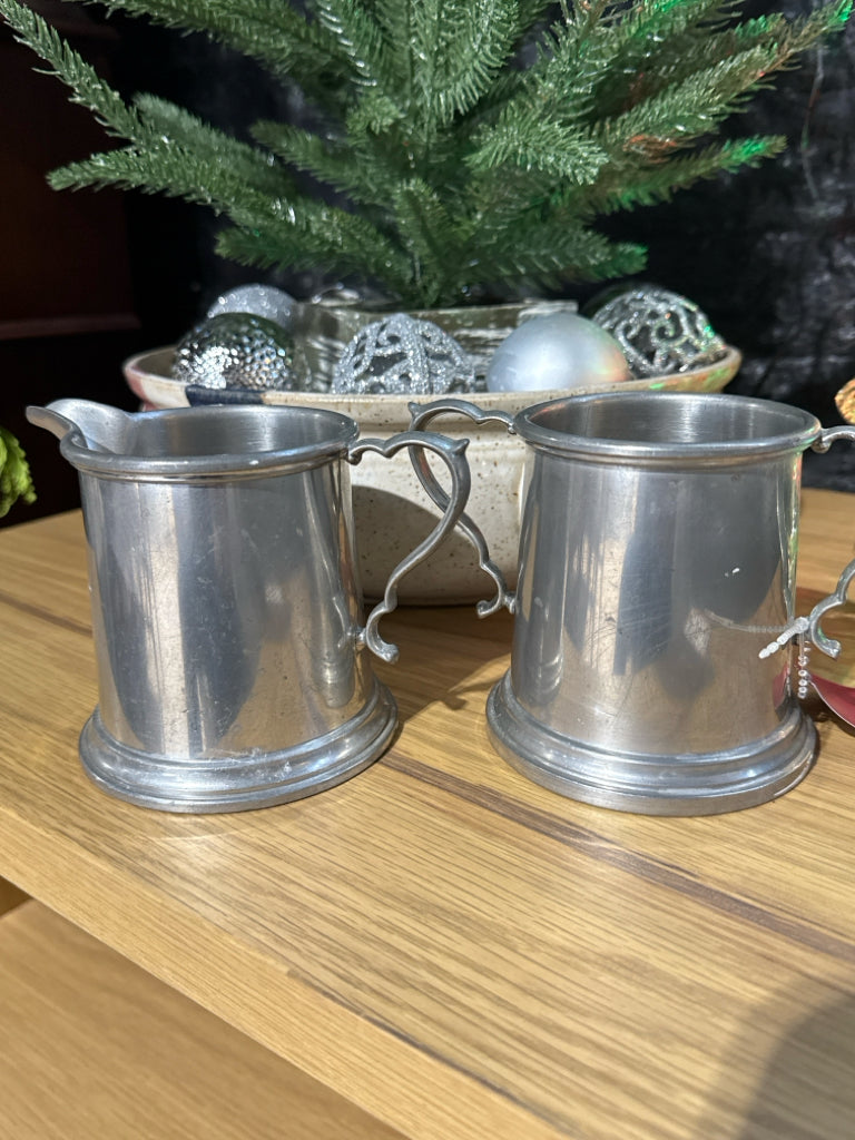 Vintage Pewter Sugar Bowl and Creamer 4" H