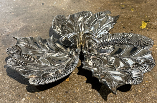 VTG Intl Silver 3 sectioned dish, leaves, 12"W x12"D x 2"H