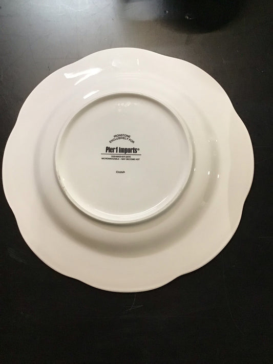 SET of 6 White Dinner Plates 11" dia.