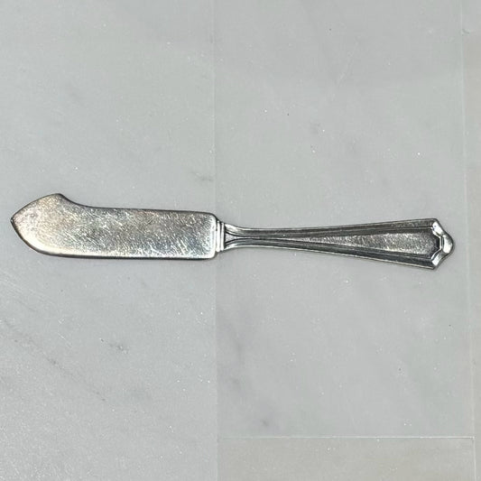Sterling Silver Butter Knife 5.25" L x .75" W