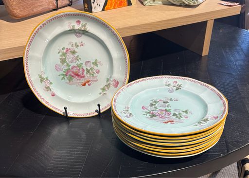 SET 9 Calyx Ware Plates 9"