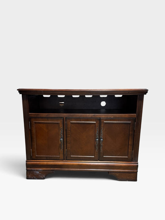 Traditional media cabinet, mahogany finish,42"W x 20"D x 32"H