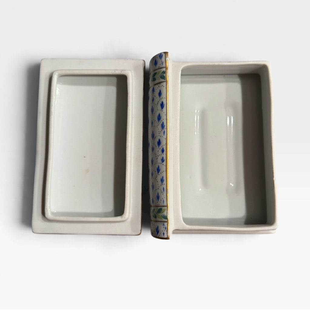 VTG Paris Royale book shaped trinket box, 5.5"L x 4"W x 1.5"H