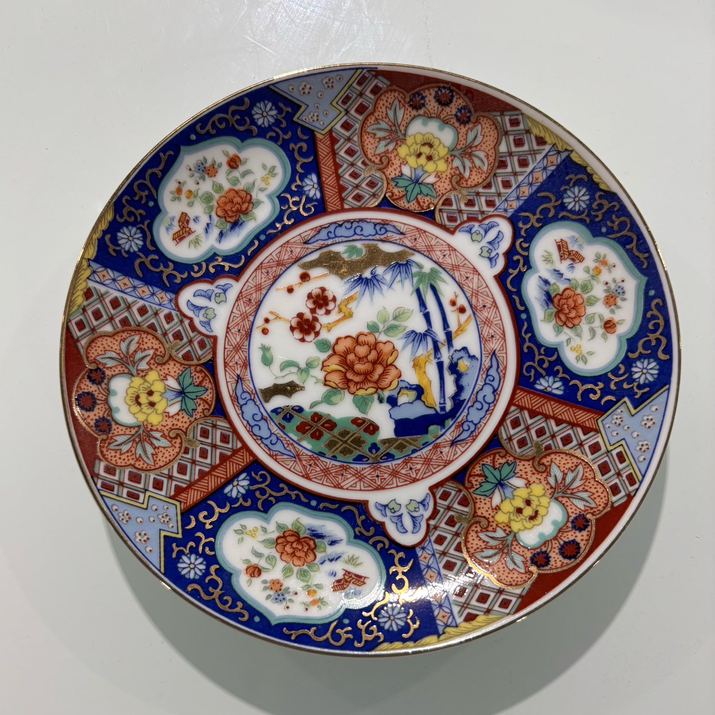 Small Imari Plate 6.25" D x 1.75" H
