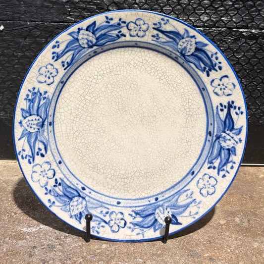 Vintage Dedham Pottery, Pineapple Plate, 9"Dia x 1"D