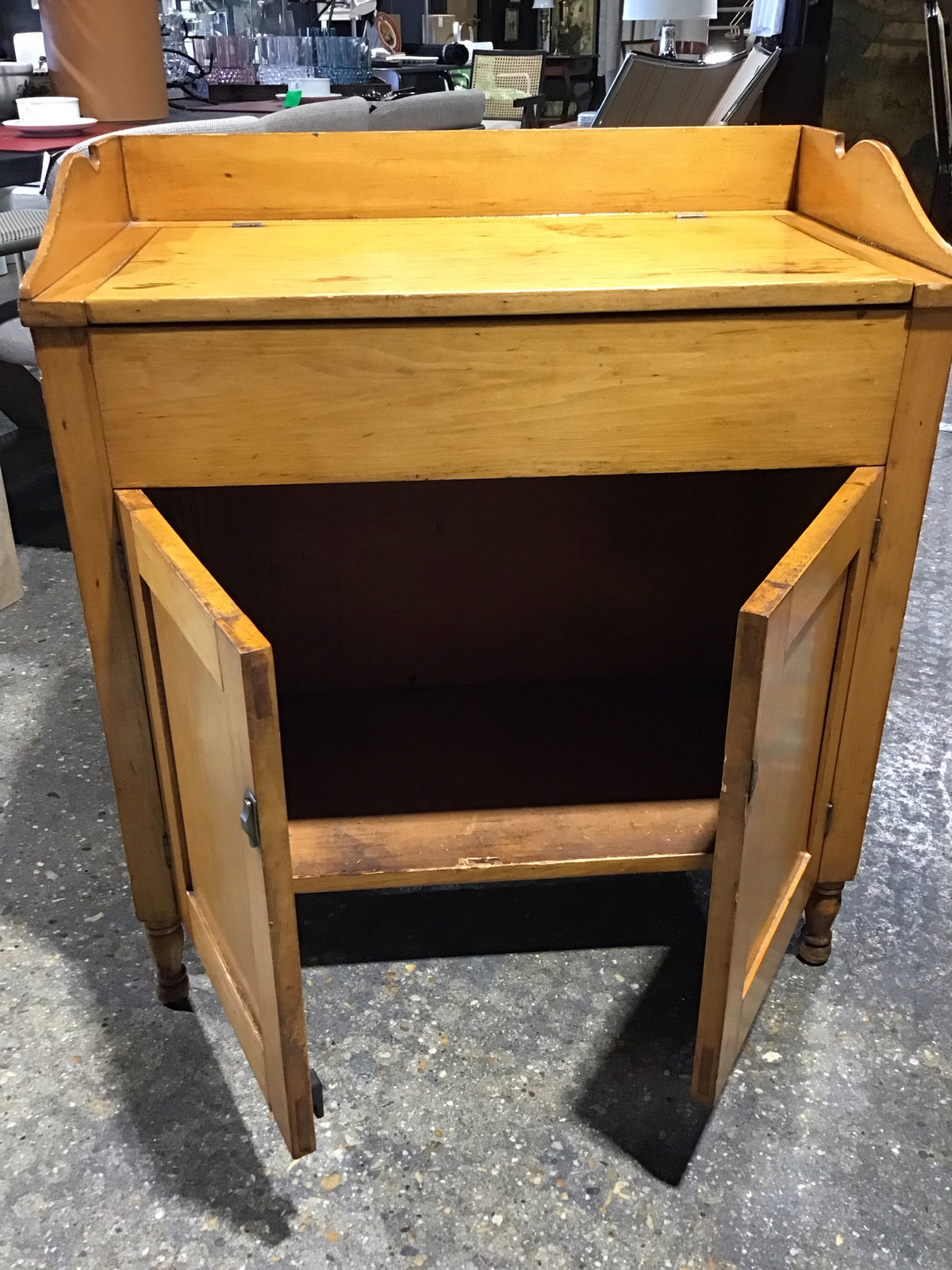 ATQ Dry Sink Cabinet, Pine, 30L x 17W x 33H