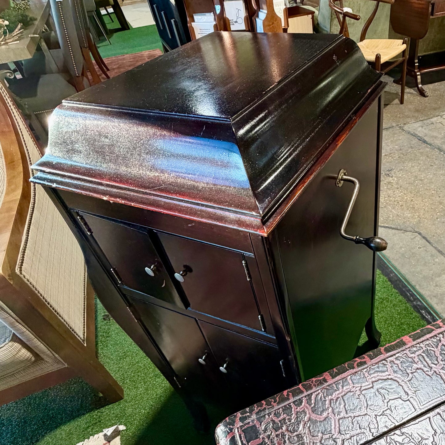 Antique Victrola Phonograph, IT WORKS!, c. 1905