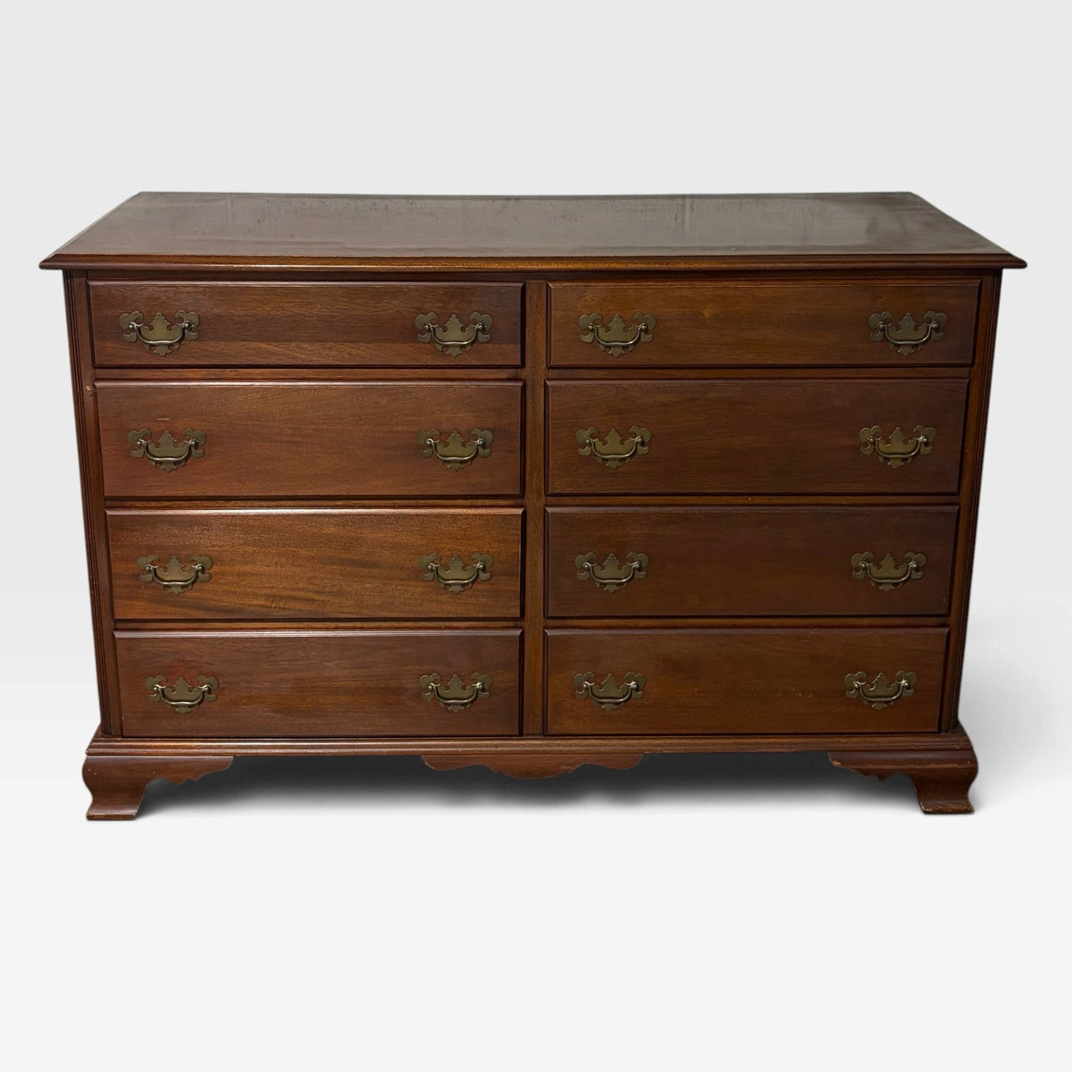 VTG Hungerford Solid Mahogany 8 Drawer Dresser, 54"W x 20"D x 35.5"H