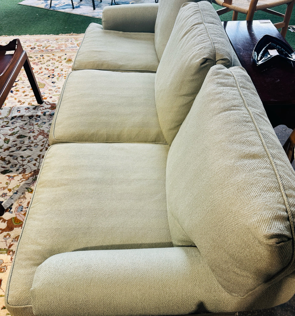Hickory skirted 3 seat sofa, sea salt grn, 79"L x 28"D x 36"H