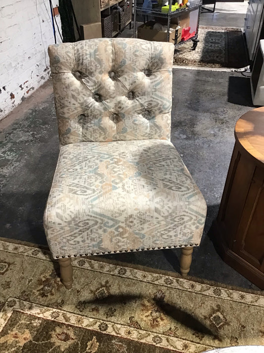 Tufted Occasional Chair With Nailhead Trim 22"L x 24" Wx 32"H