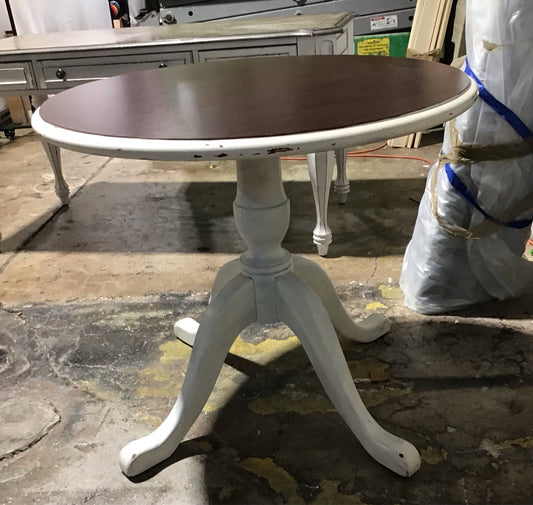 Painted Chippy White Dining Table 35" dia x 30" H