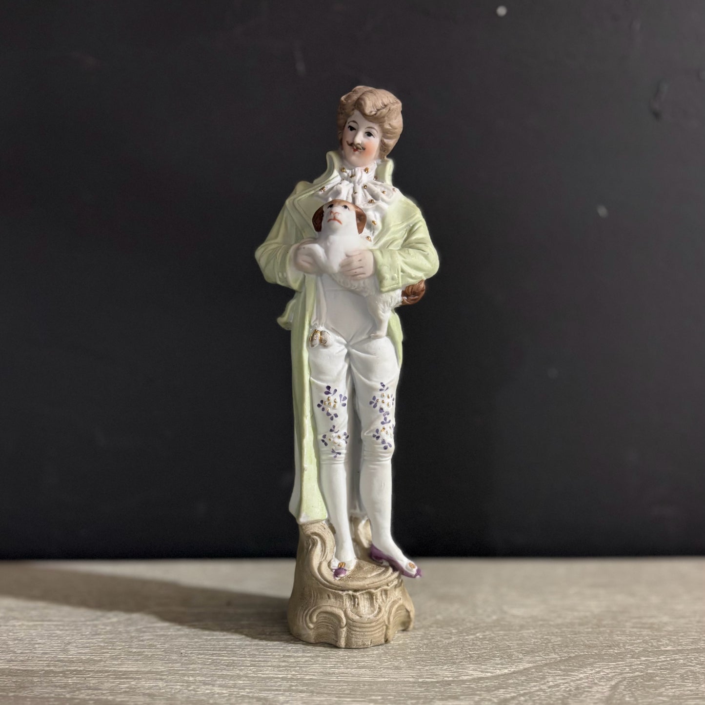 Porcelain Gentleman w/ Dog 3.5" W x 2.5" D x 9" H