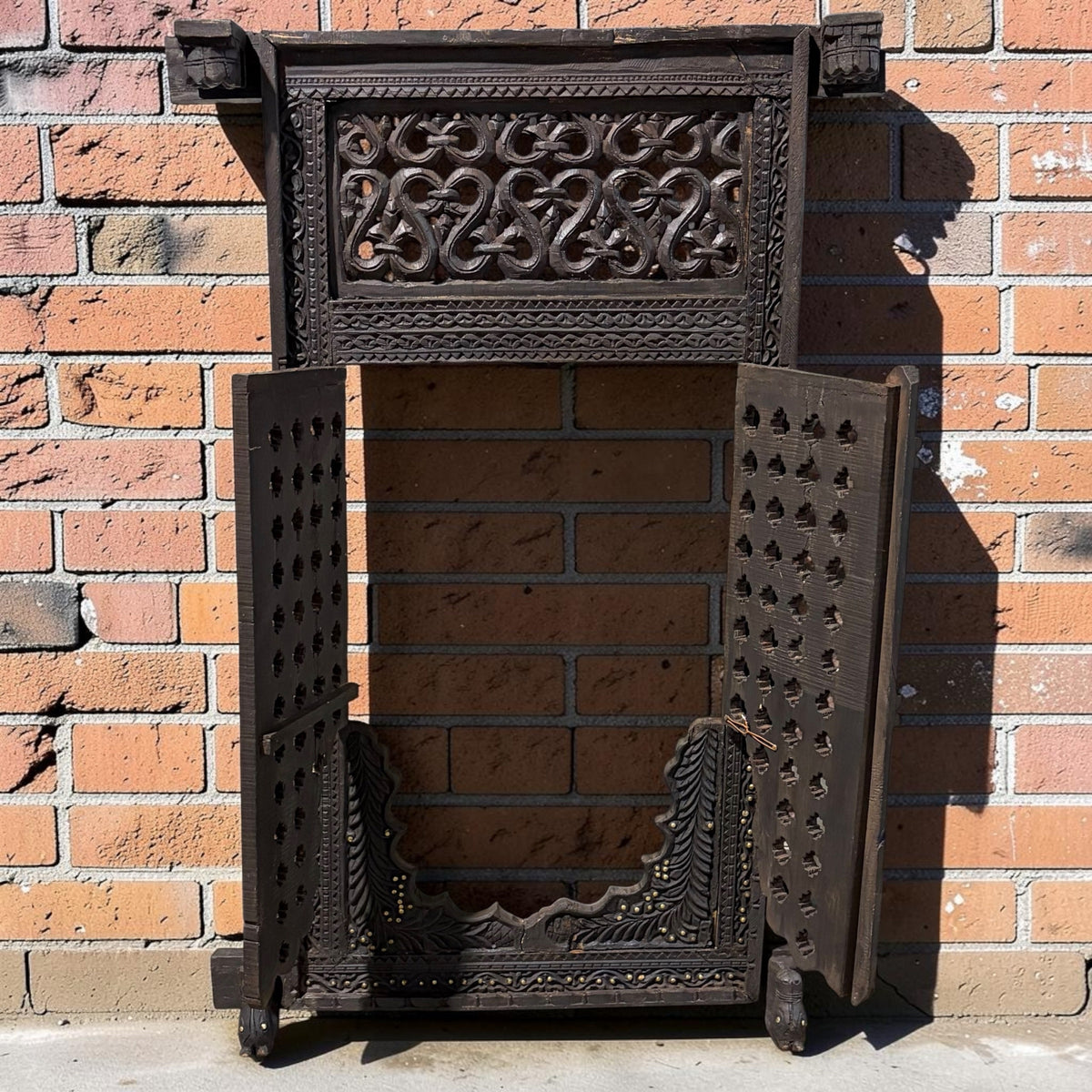 VTG Indian Hand Carved Wooden Window Frame