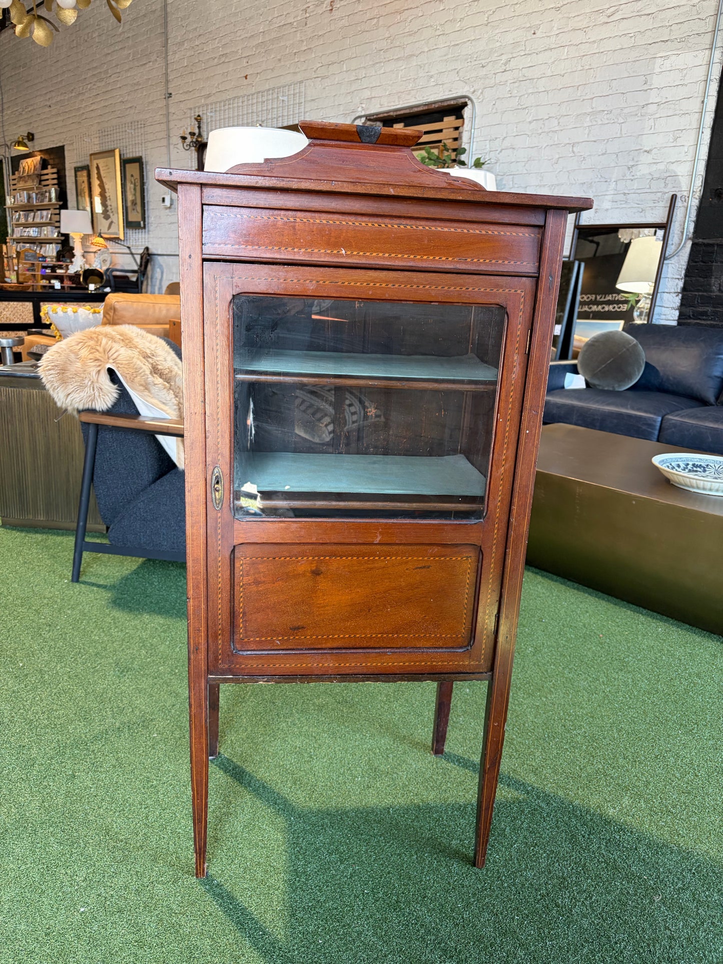 VTG English Liquor Cabinet, Walnut, AS IS,  21"W x 14.25"D x 46"H