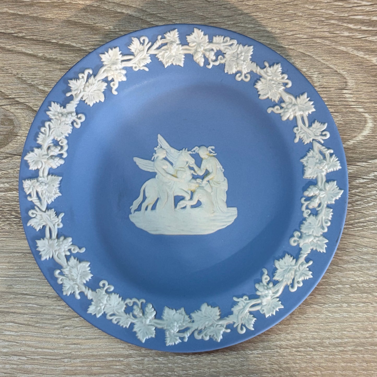 Wedgewood Small Plate 'Pegasus' 4.5"Dia