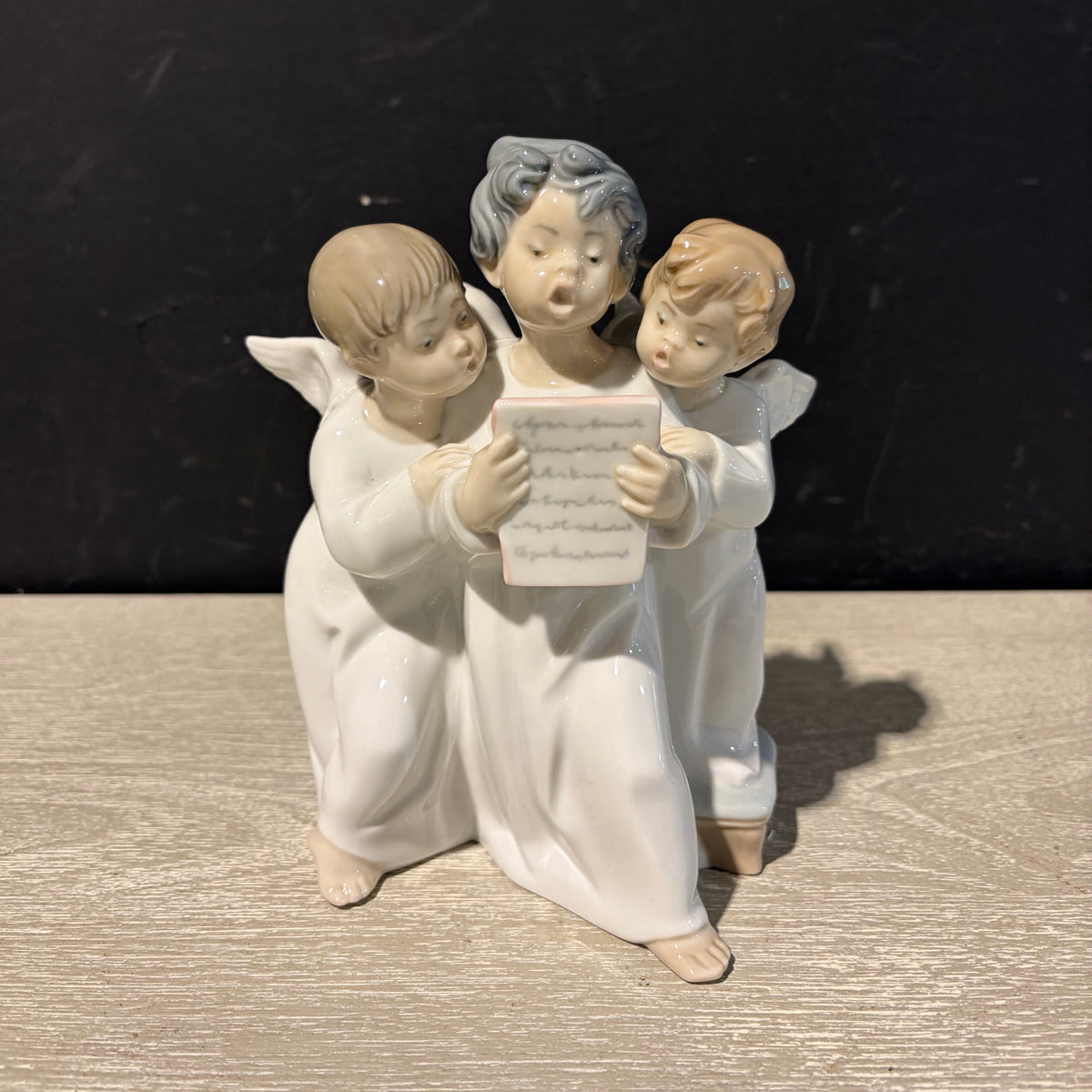 Lladro Angels' Group #4542, 5"W x 4"D x 7"H