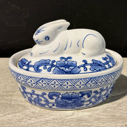 VTG Blue & White Bombay Co. Rabbit Trinket Box, 6"W x 4.25"D x 4.25"H