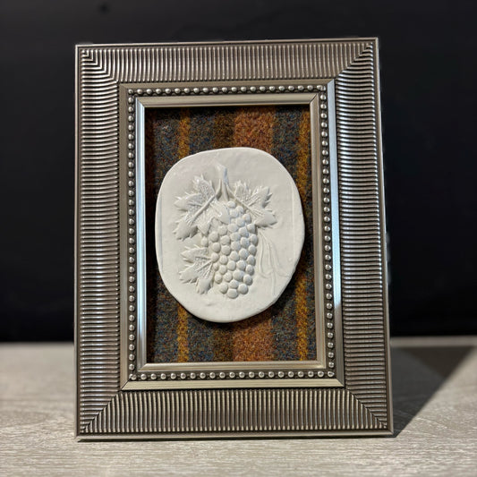 Grape Intagliio in Frame 8.75" L x 7" W x 1.5" D