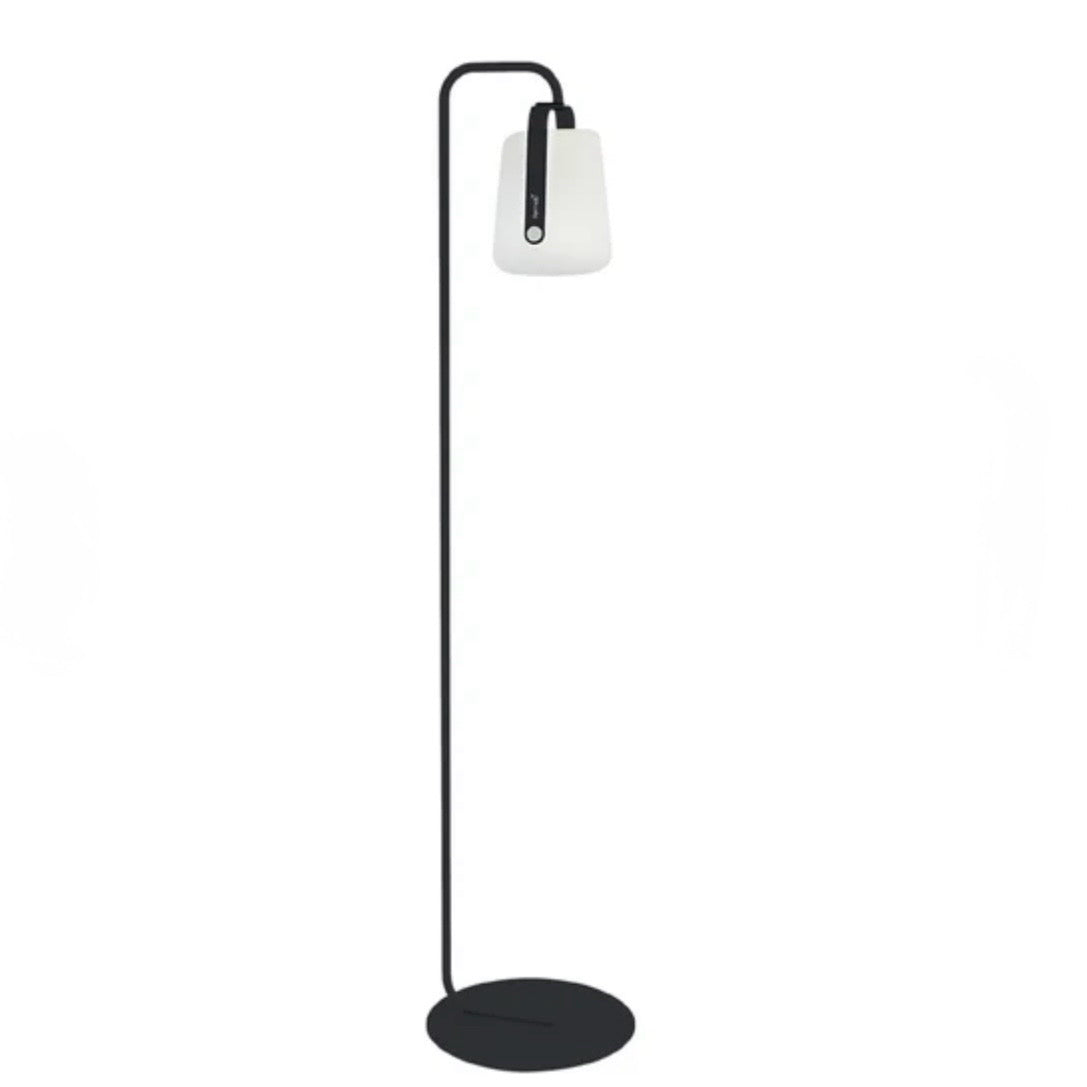 Balad Upright Outdoor Stand w/ Portable Lamp