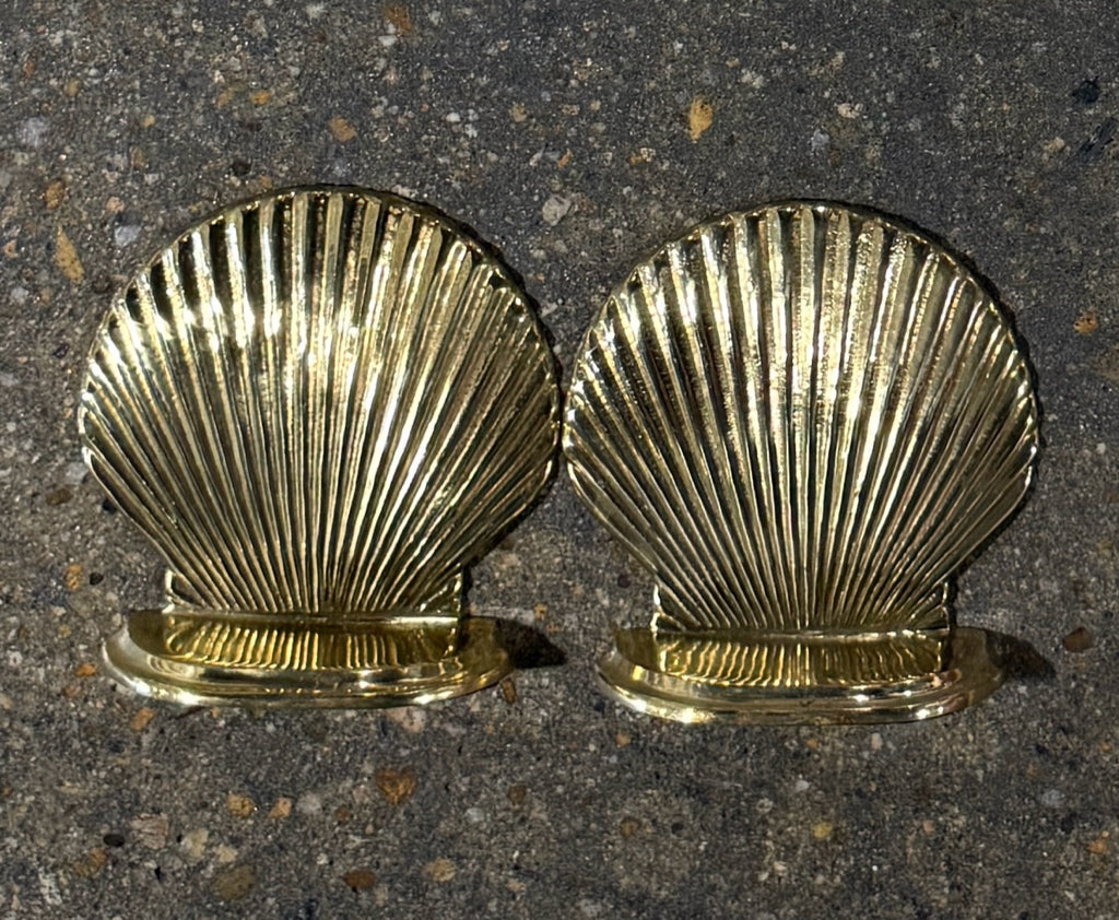 VTG Brass Scallop bookends, 5"W x 2"D x 5"H