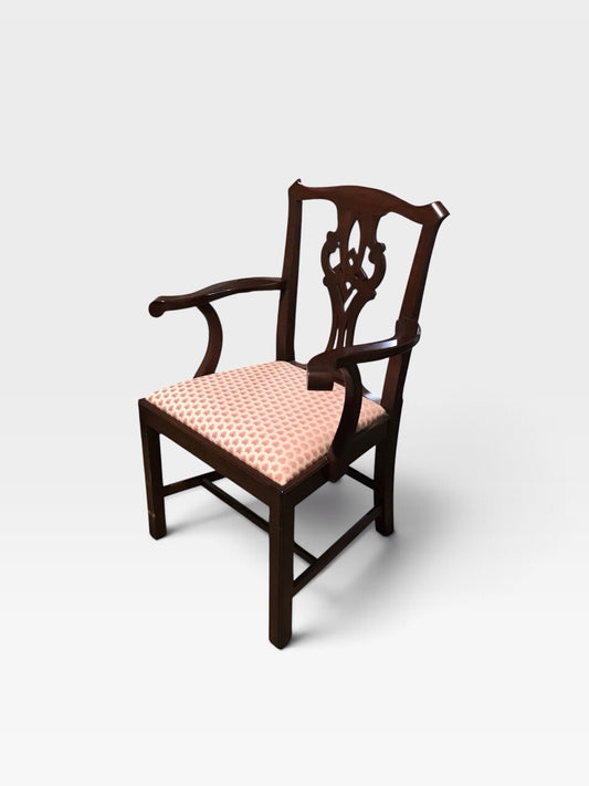 SET (6) Henkel Harris Chippendale Mahogany Dinning Chairs 24"W x 21"D x 37"H