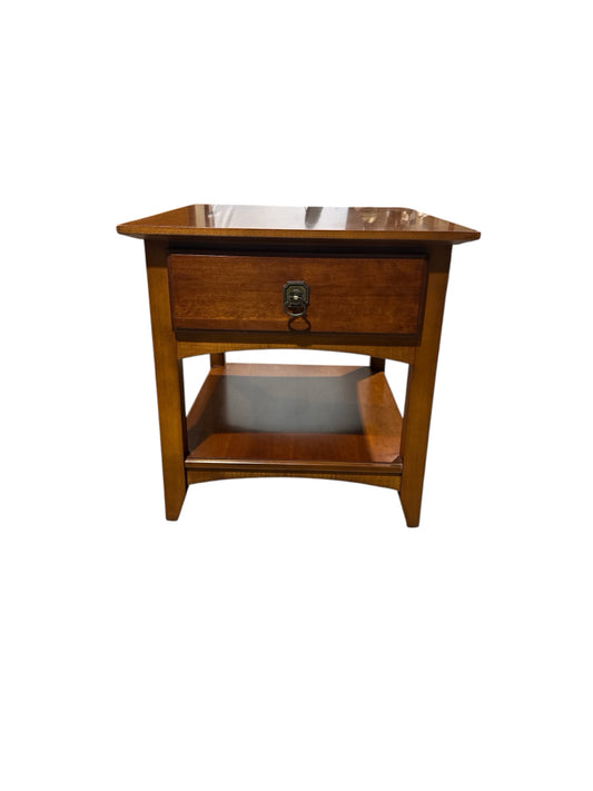 Vintage End Table, Thomasville Impressions, 23"W x 27"D x 23"H