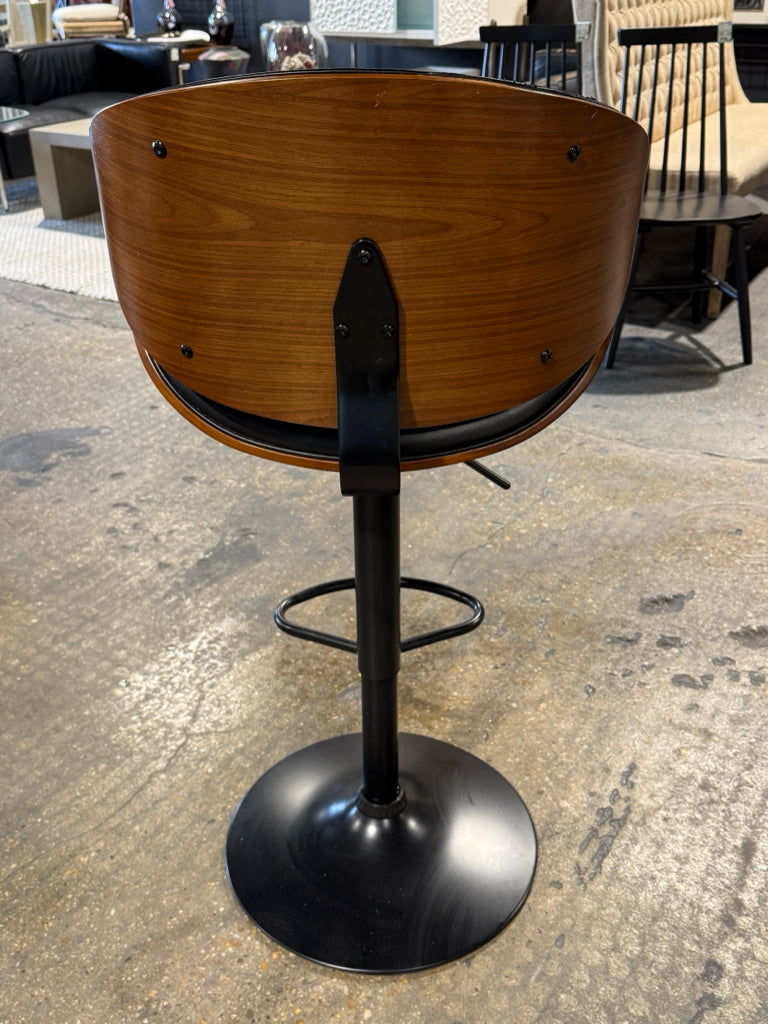 Bentwood Barstool Mid-Century style Adjustable Swivel Stool, 20"W x 18"D x 45"H