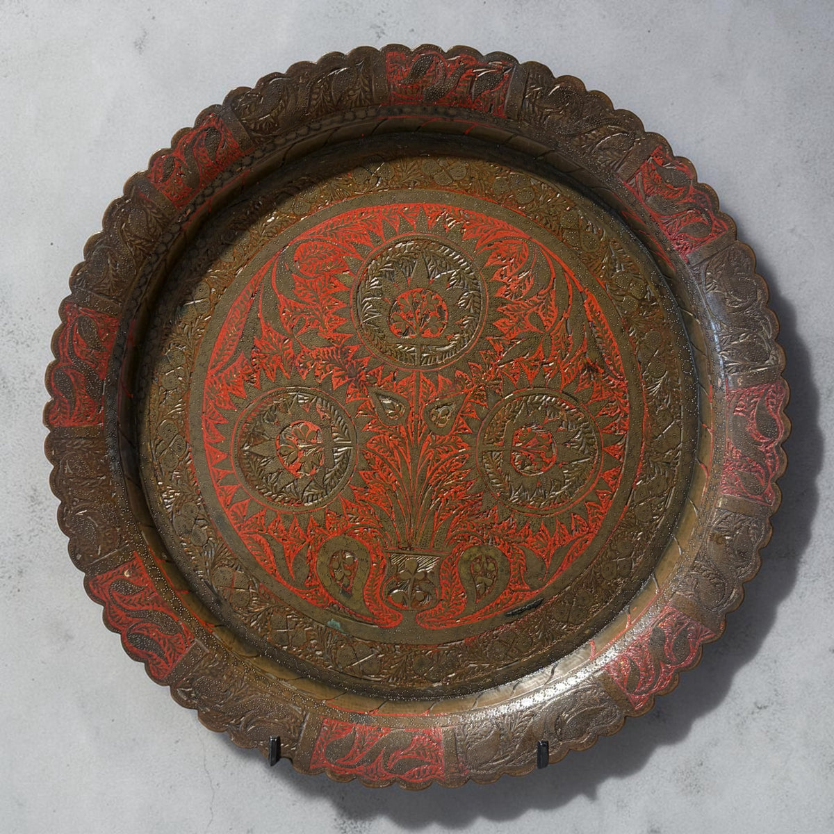 VTG Brass Engraved Plate, 9"Dia