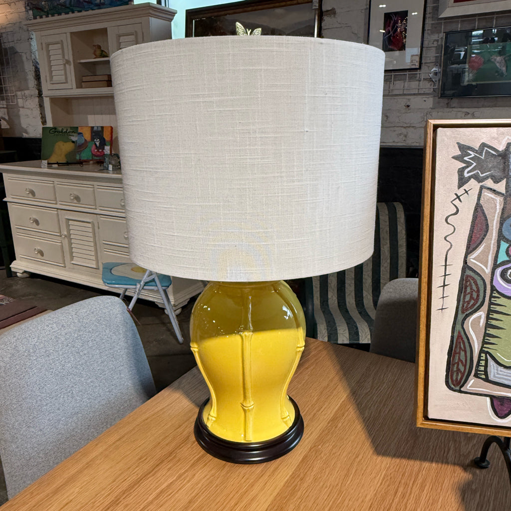 Yellow ginger jar/bamboo table lamp, 27"H
