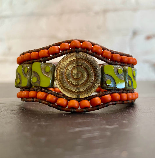 Cuff bracelet, spiral, 3 beaded rows, green/melon