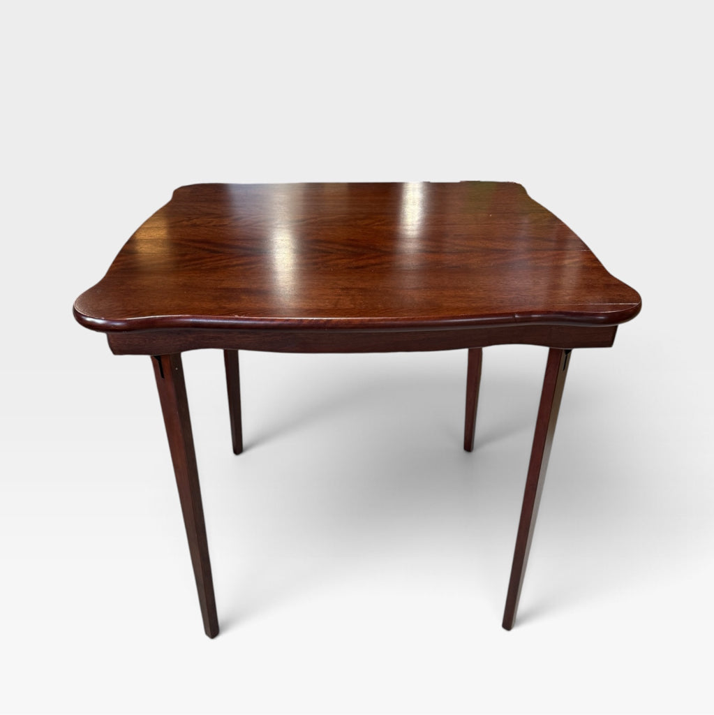 Stakmore Game Table, scalloped edge, 32"W x 31"D x 29.5"H