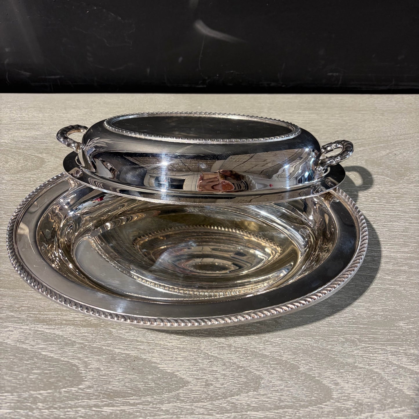Oval Silverplate Entree Dish & Cover, 12"W x 8"L x 3.25"H
