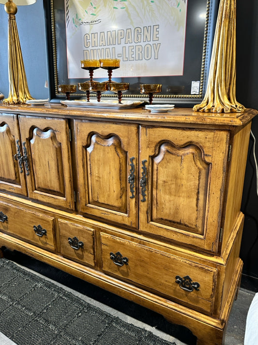 Lexington Palmer Home sideboard, 59"W x 19"D x 40"H