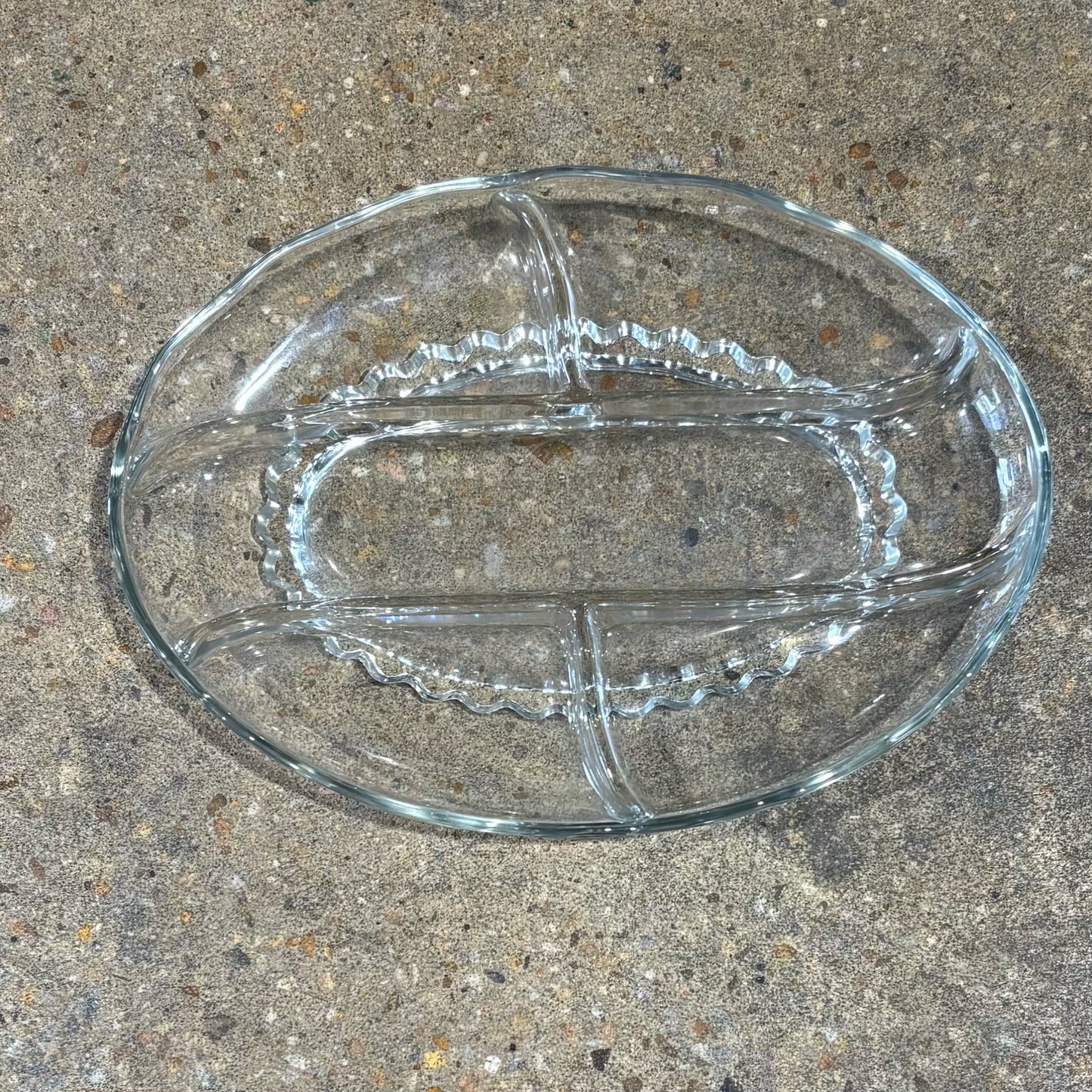 Glass serving Dish, 5 Part, 10" W x 1" D x 13.5" L