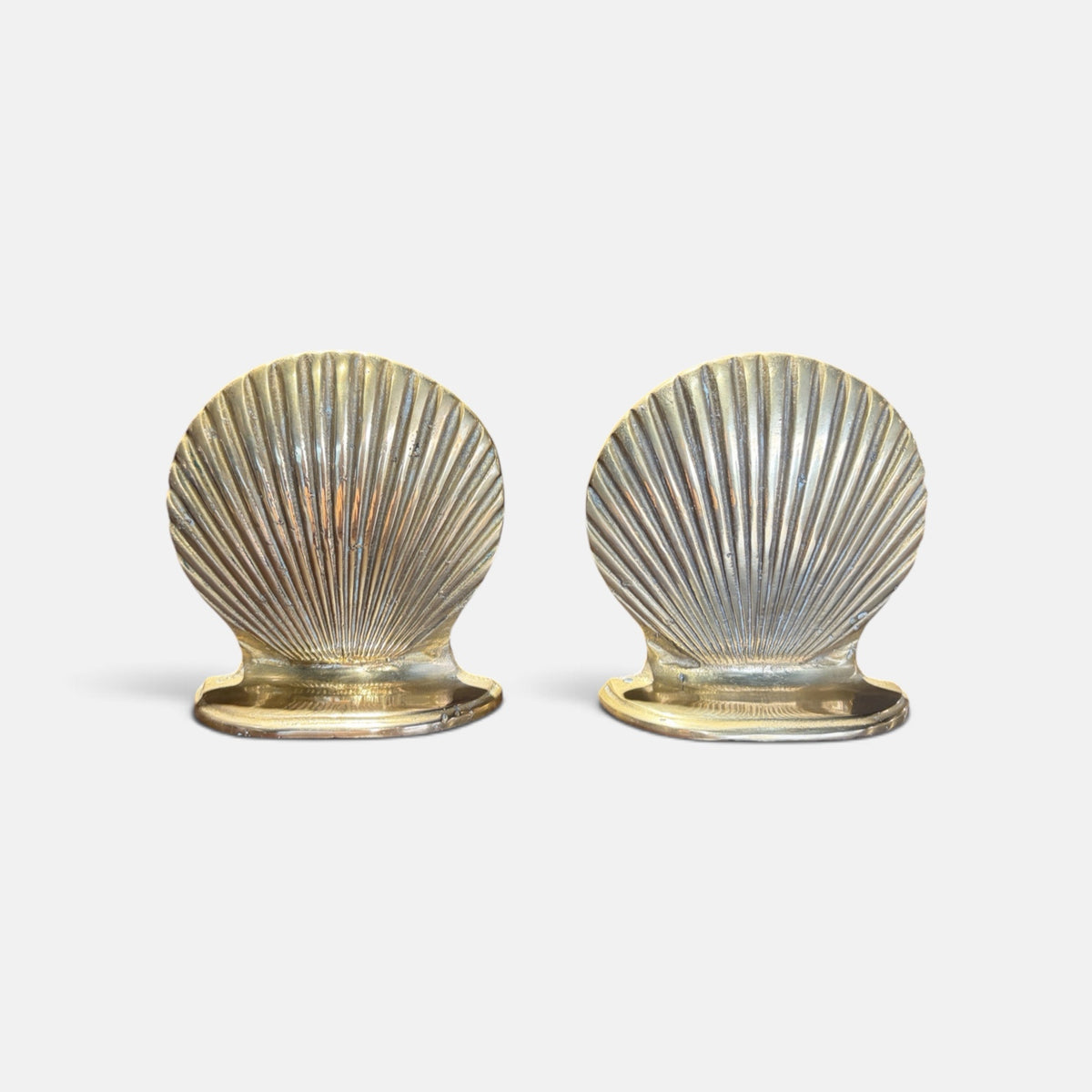VTG Brass Clamshell Bookends