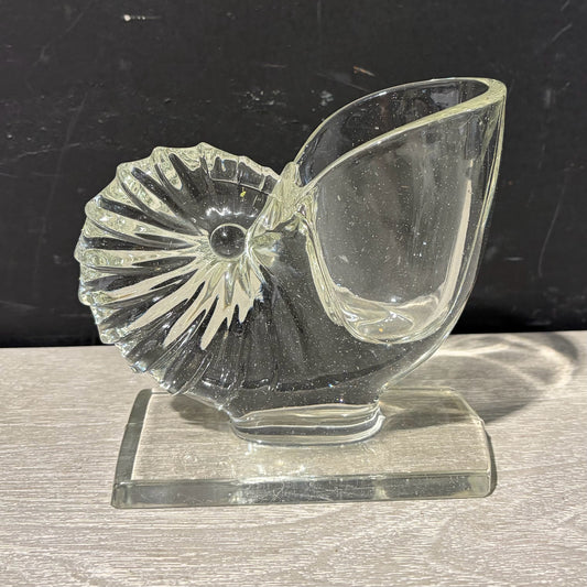 VTG Clear Glass Nautilus Seashell, Vase/Bookend, 6"W x 2.5"D x 5.75"H