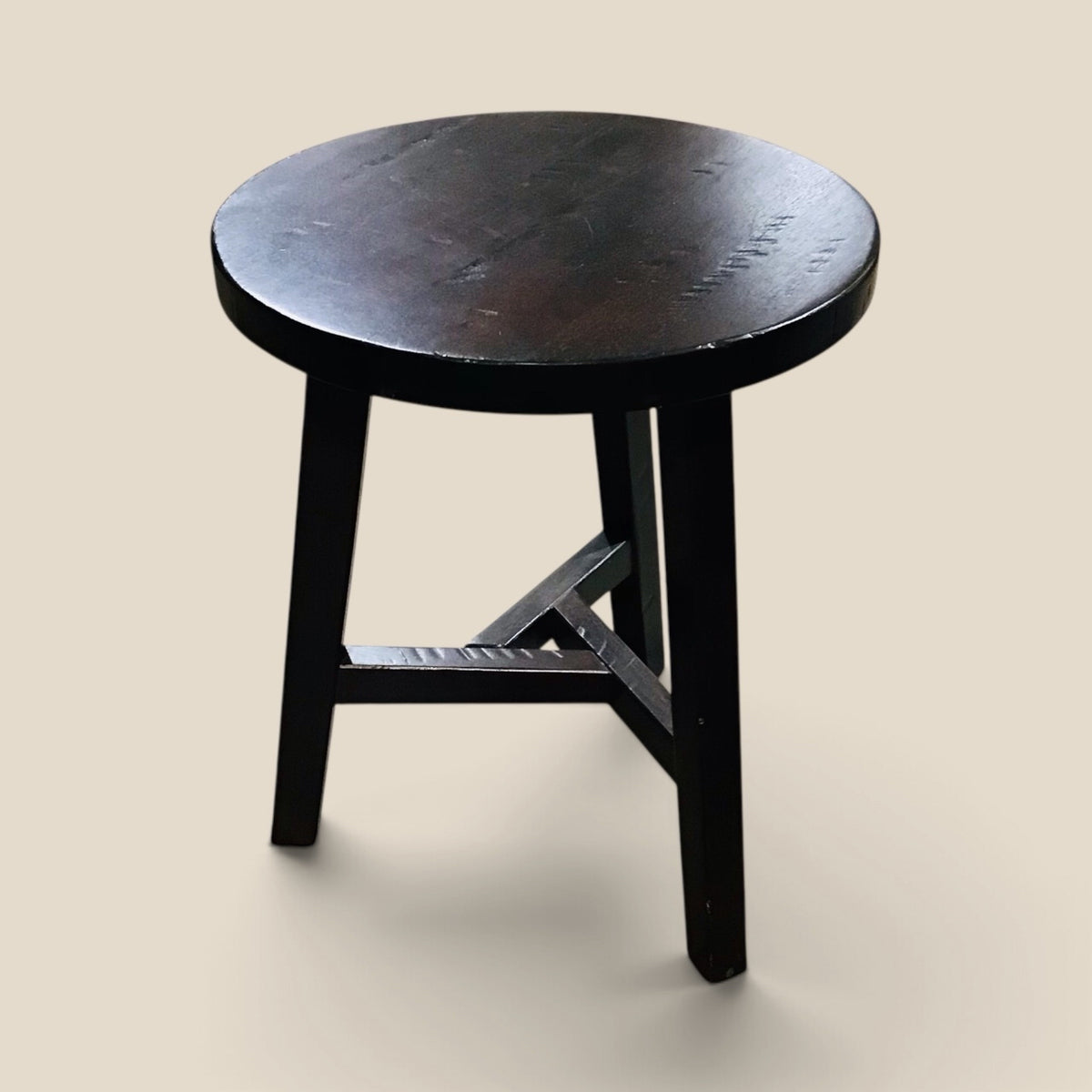 VTG Style Round Stool 15" Diam x 18"H