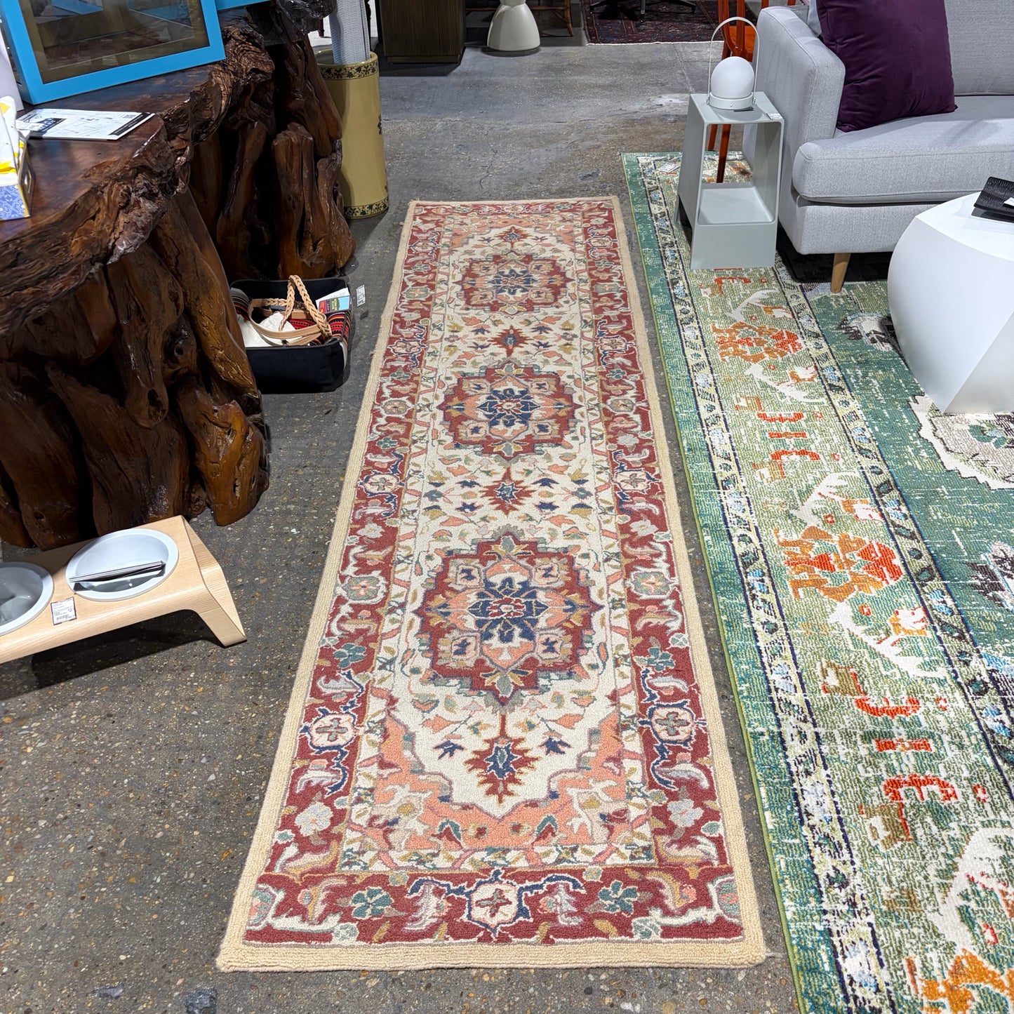Safavieh Chelsea Hooked Wool Runner, 30.5"W  x 118"L