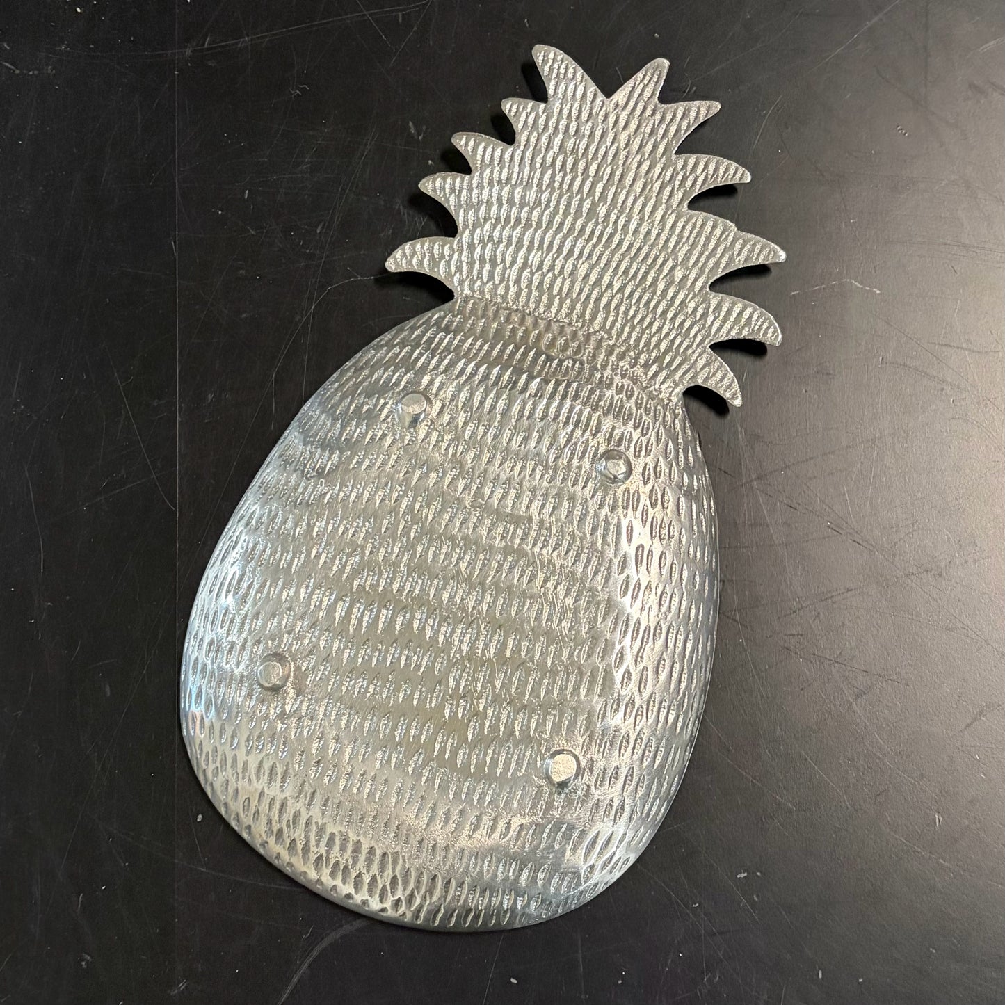 Aluminum Pineapple Tray, 11.25"L x 6.5"W x .75"H