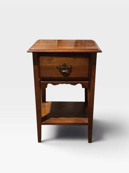 VTG Single Drawer Night Table 17"W x 14"D x 27"H
